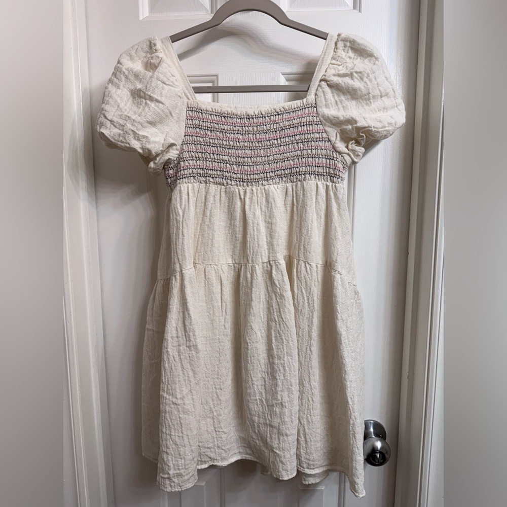 ZARA Kids Girls Ivory/Off-White Dress Smocked Tiered Dress with Puff Sleeves